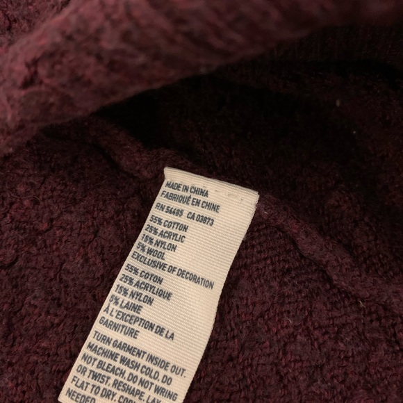 Pullover Knit Sweater - Burgundy - S - Picture 6 of 6